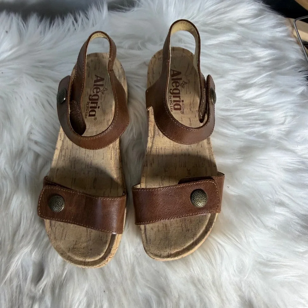 Alegria Marta Walnut Brown Leather Cork Platform Wedge Sandals MTA-6106 Women 36